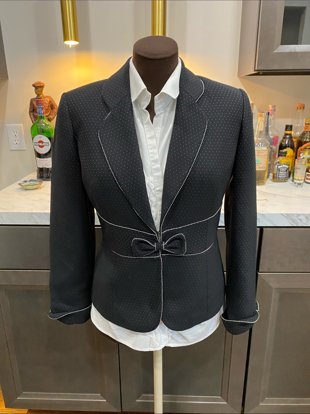 Liz Claiborne 4  Black polkadot Bow-Accent Tailored Jacket